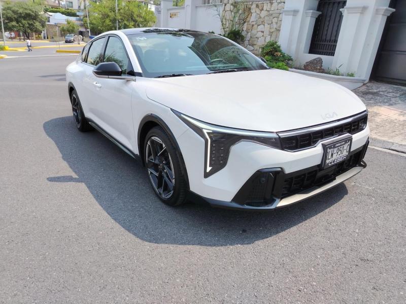 KIA K4 GT LINE TURBO 2025