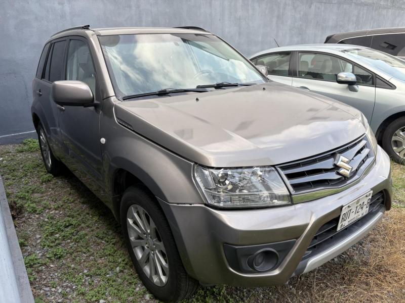 SUZUKI GRAND VITARA GLS 2014